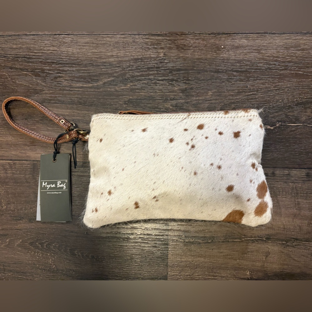NWT MYRA Cowhide Large Wristlet